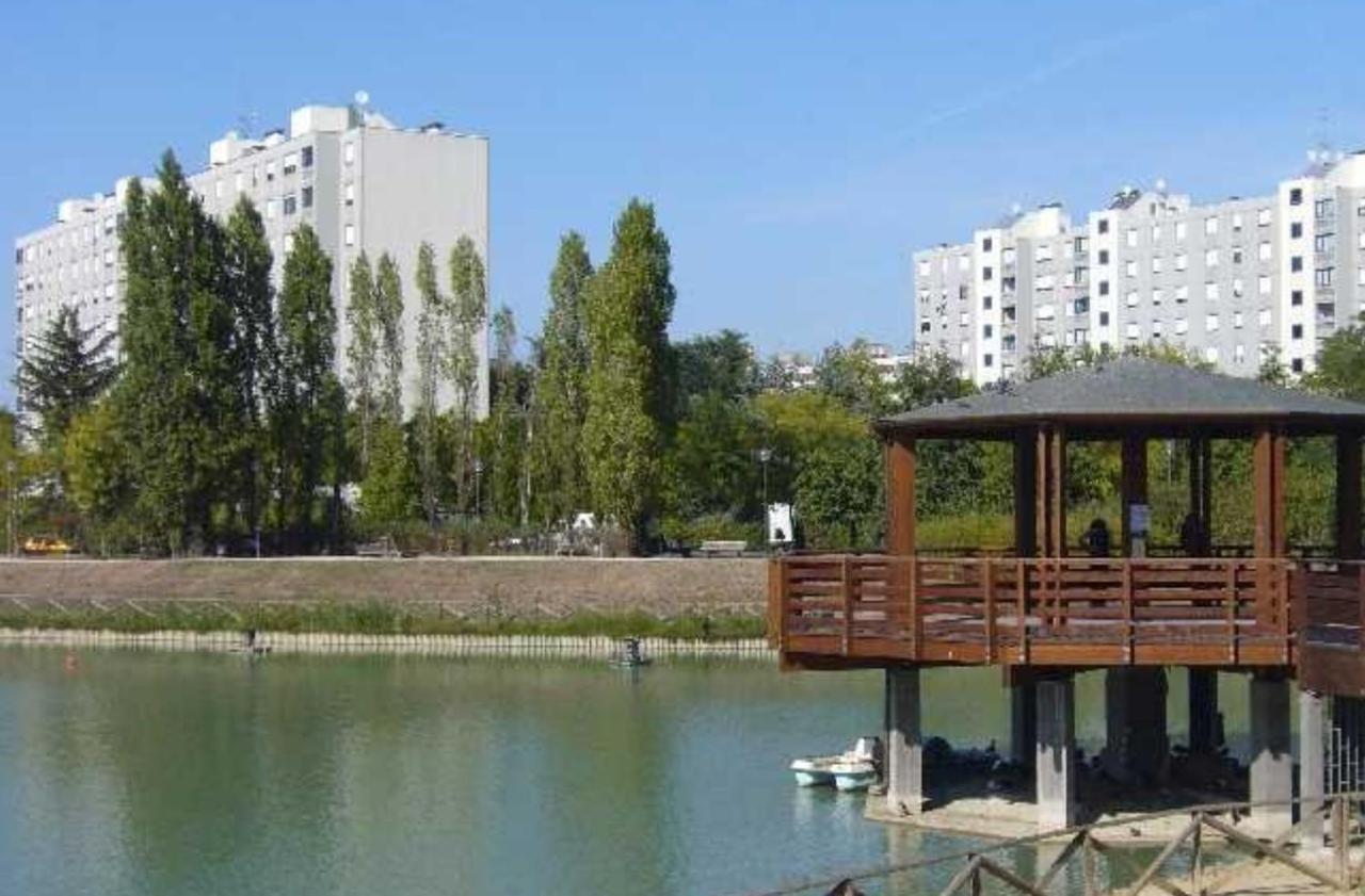 Bologna Vista Parco Apartment 2 Letti Matrimoniali Exterior foto